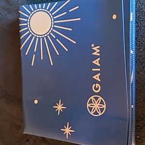 Gaiam foldable travel mat